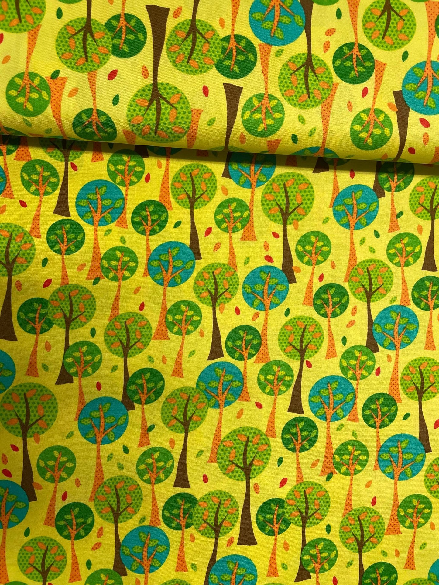 Tissu 100% coton imprimé arbres