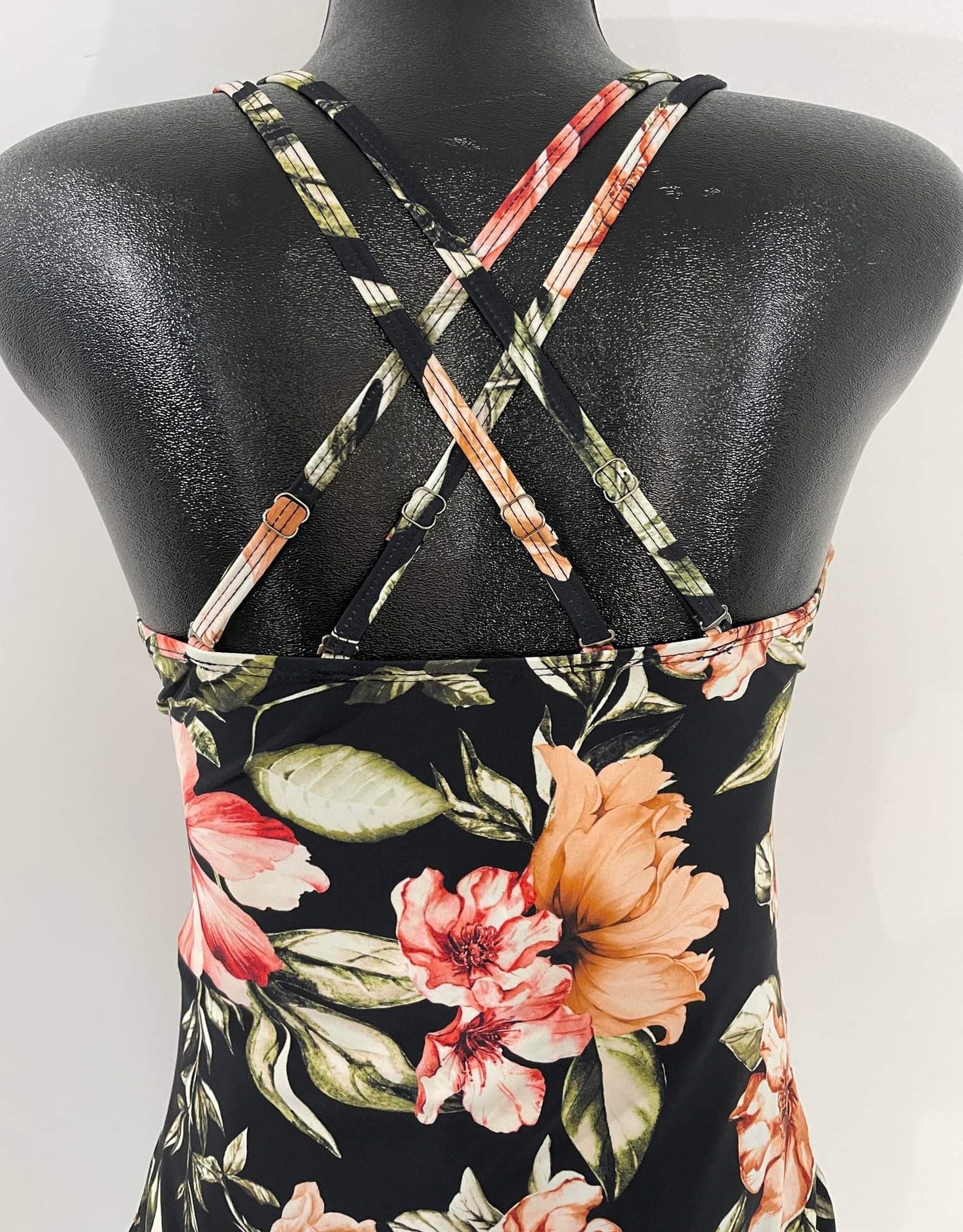 Tankinki noir imprimé de fleurs - Nass-eau