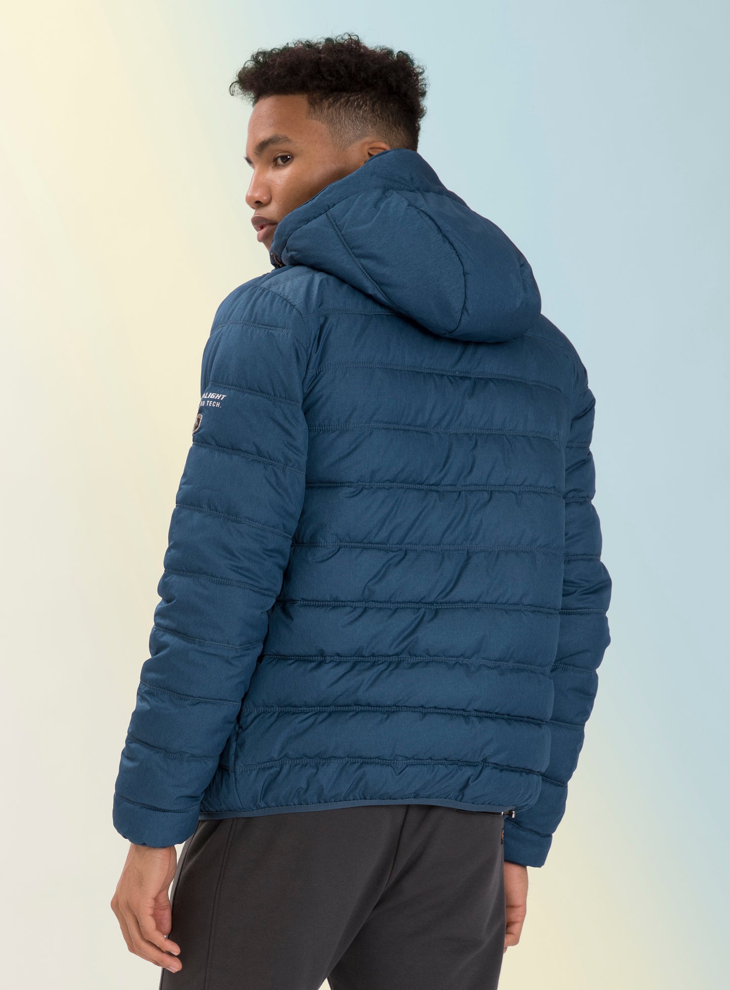 Veste bleue matelassée - Point Zéro