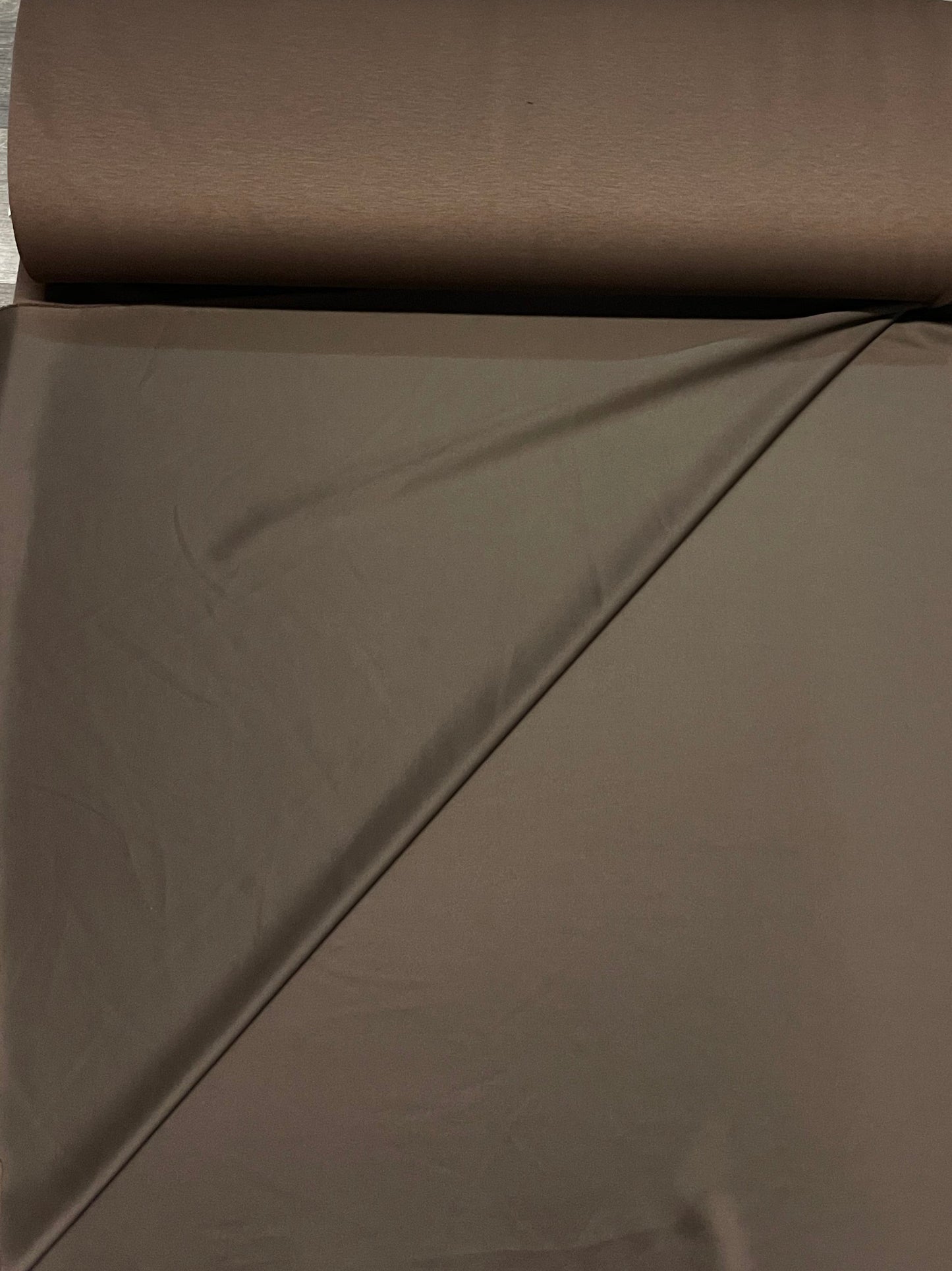 Tissu murmures d’oreiller brun chocolat