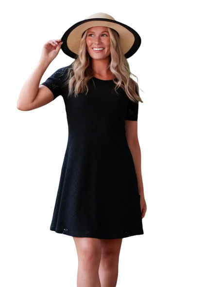 Robe noire - Rien ne se perd tout se crée