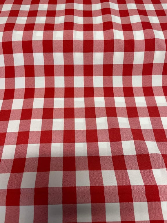 Tissu à nappe à carreaux rouges et blancs
