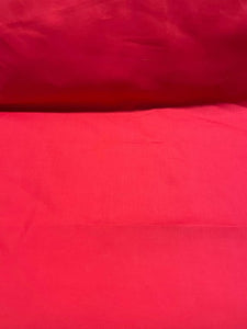 Tissu poly-coton rouge
